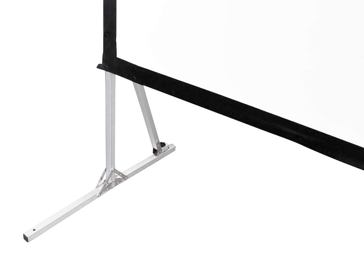 Elite Screens Yard Master 2 CineWhite med aluminiumram och ben i 135 tum